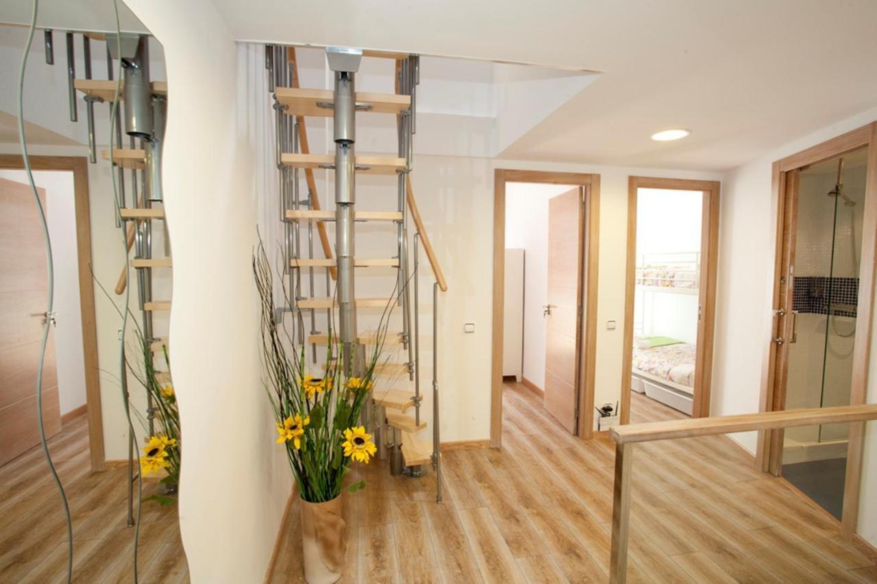 Хостел Coroleu House Барселона Екстер'єр фото